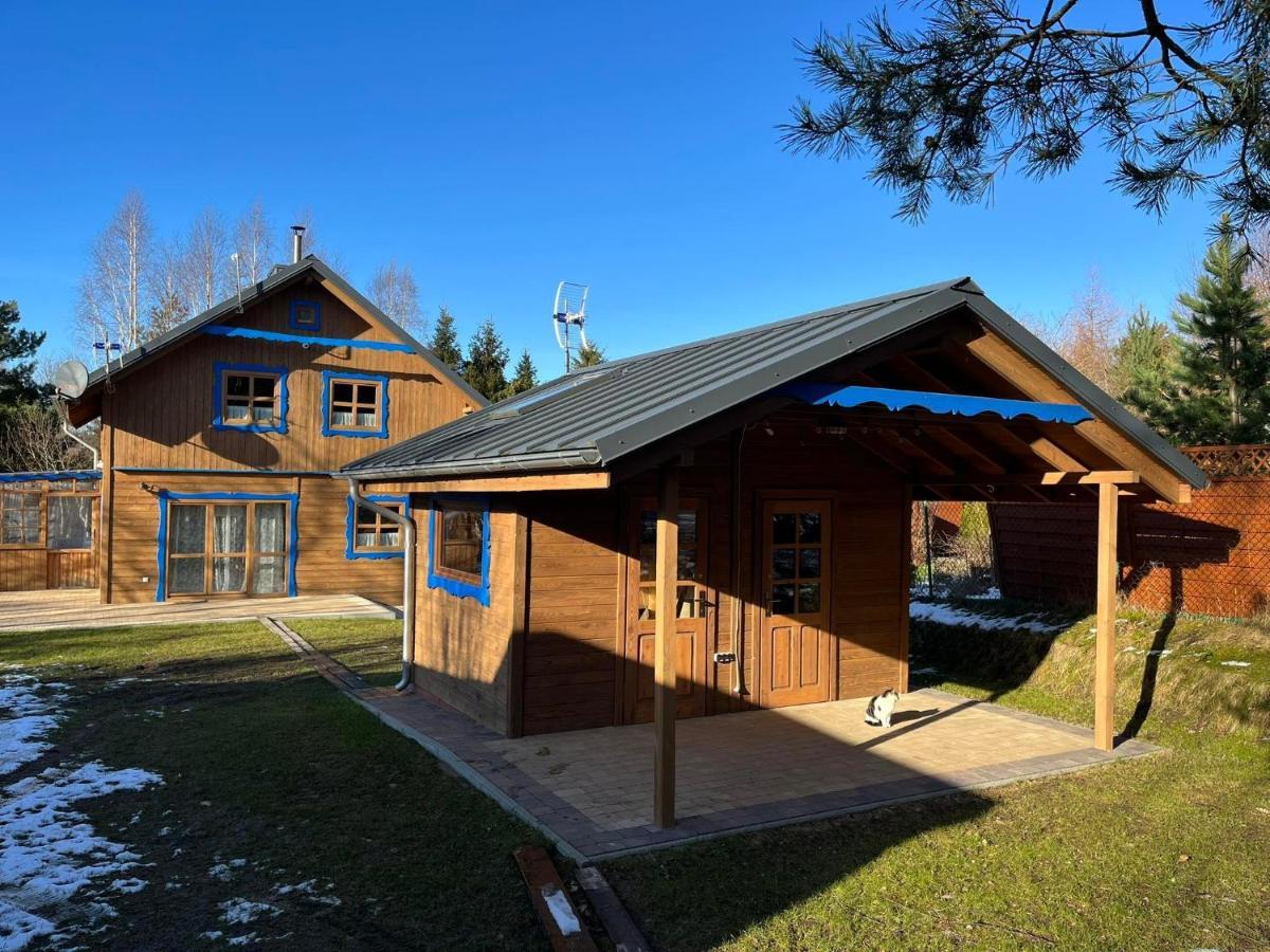 Przystanek Jeziorna 49 Villa Perlino Exterior foto