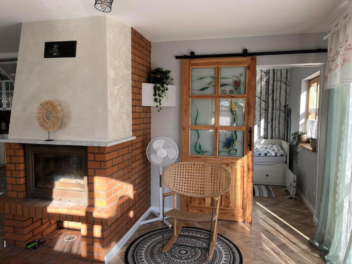 Przystanek Jeziorna 49 Villa Perlino Exterior foto